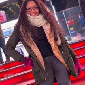 Meet your Posher, Anabel